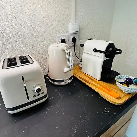 アパート A Pied 5min, Terrasse, 2 Parkings, Renove *